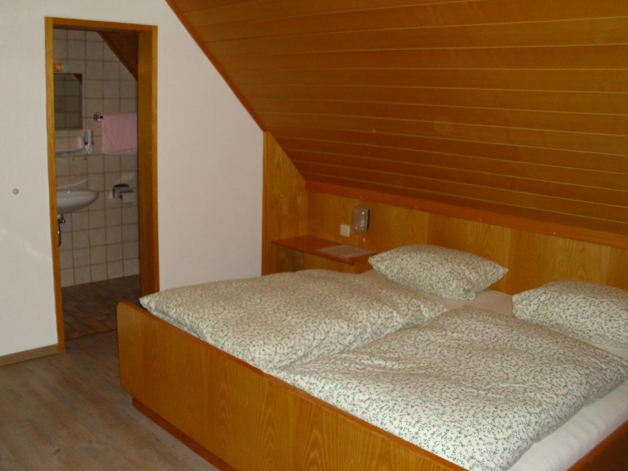 Gasthof Zur Frohen Einkehr Reichardsroth Bilik gambar