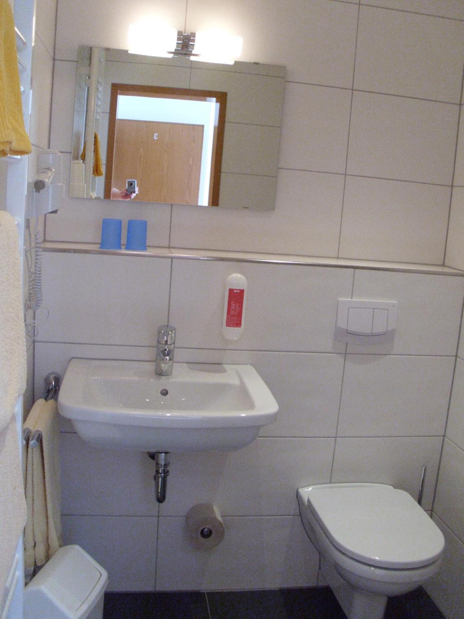 Gasthof Zur Frohen Einkehr Reichardsroth Bilik gambar