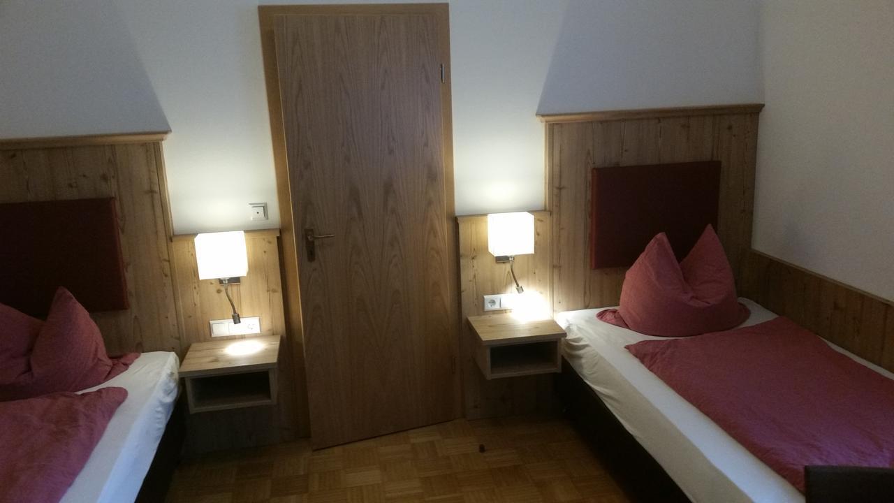 Gasthof Zur Frohen Einkehr Reichardsroth Luaran gambar