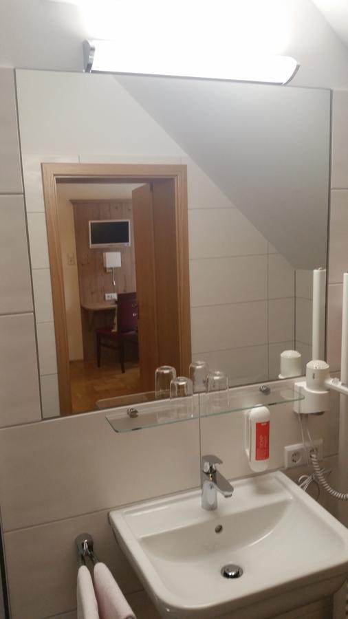 Gasthof Zur Frohen Einkehr Reichardsroth Luaran gambar