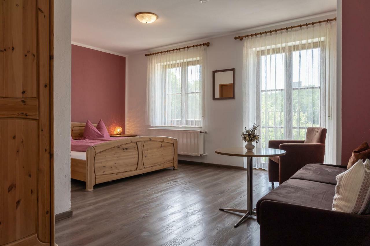 Gasthof Zur Frohen Einkehr Reichardsroth Luaran gambar